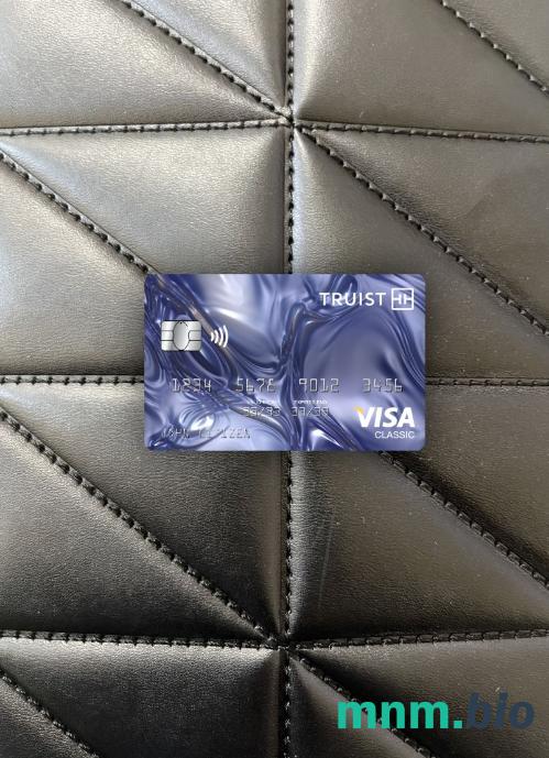 USA Truist bank visa classic card wygląd fotograficzny skan PSD + zdjęcie